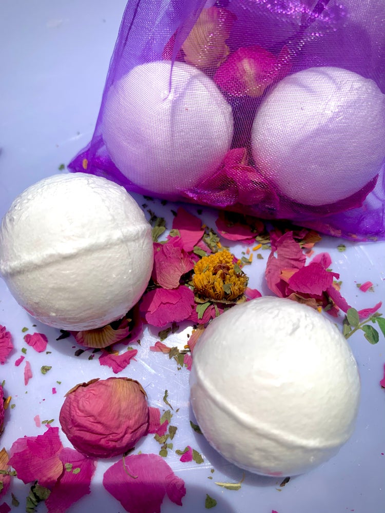 HERBAL BATH BOMBS