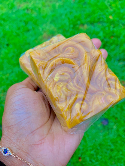 GLOW & OATS SOAP BAR