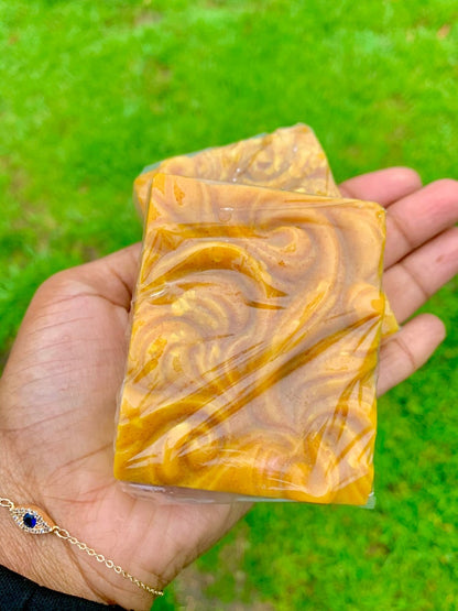 GLOW & OATS SOAP BAR